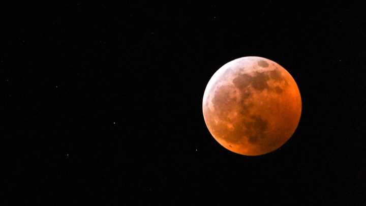 When is the blood moon? What NC stargazers should know…