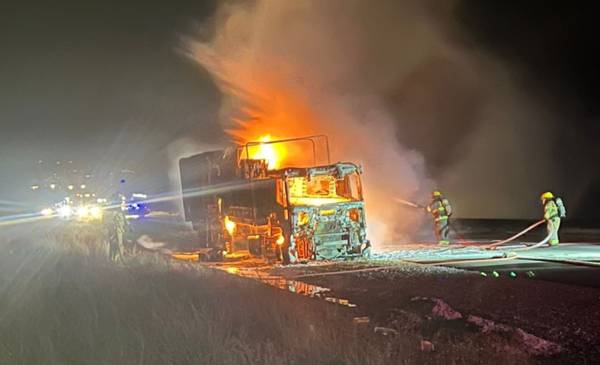 Se incendió un camión sobre la Ruta Nacional N° 3