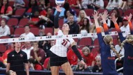 No. 3 Louisville handles business against Illinois
