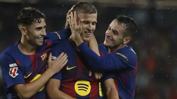 Barcelona golea al Getafe y presiona al Real Madri...