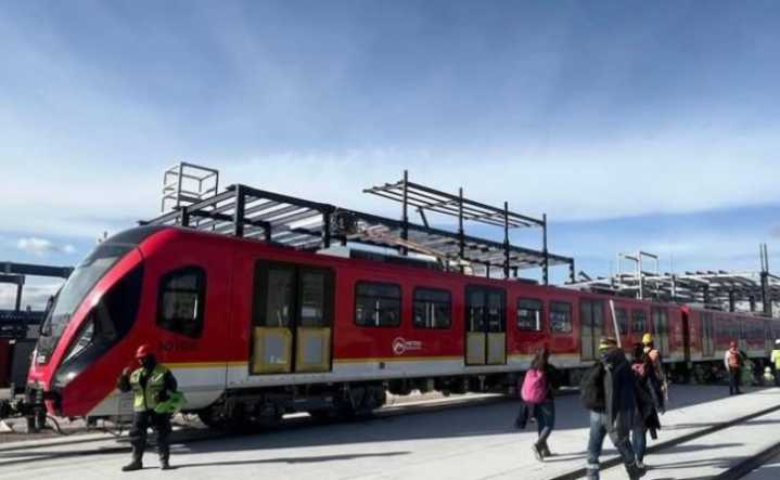 Primer tren del Metro de Bogotá: revelan imágenes y detalles de su llegada a Bosa