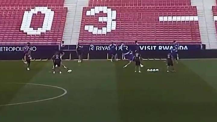 El Atlético ultima su preparación para el derbi sin Almada, Giménez y Cardoso
