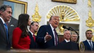 Un tribunal prohíbe a Trump el uso de la ley de Enemigos Extranjeros para deportar a venezolanos