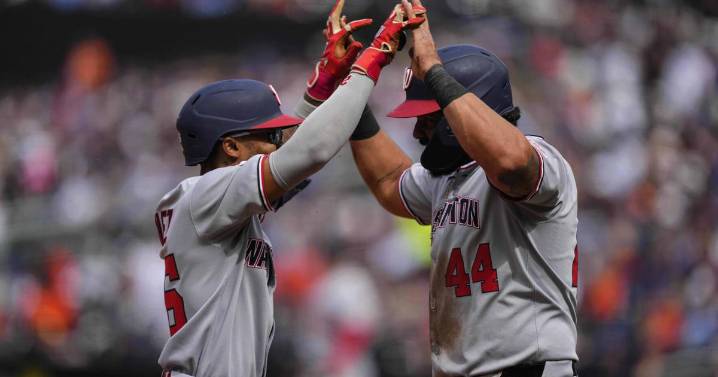 Young's sensational catches lead Nationals to 3-2 win that damages Mets' playoff chances