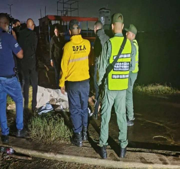 Rescatista fallece mientras salvaba a dos menores en aguas del río...