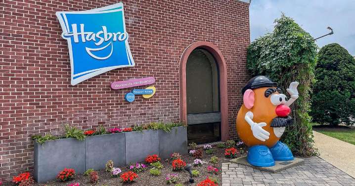 It's official: Hasbro moving to Boston