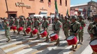 Con desfile cívico-militar Parral celebra el Día de la Independencia