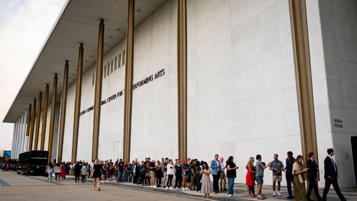 Hundreds attend Kennedy Center prayer vigil for Charlie Kirk