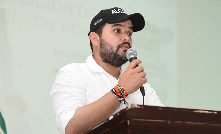 Procuraduría formuló cargos a alcalde Palestina, Huila, por presunta violencia contra su esposa