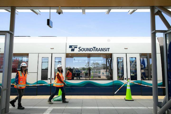 Sound Transit weighs possible savings on Everett Link extension