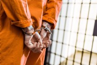 Un hombre enfrenta cargos por crueldad animal y posibles peleas de perros