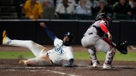 Lowe hits 30th homer as Rays beat Red Sox to finish 41