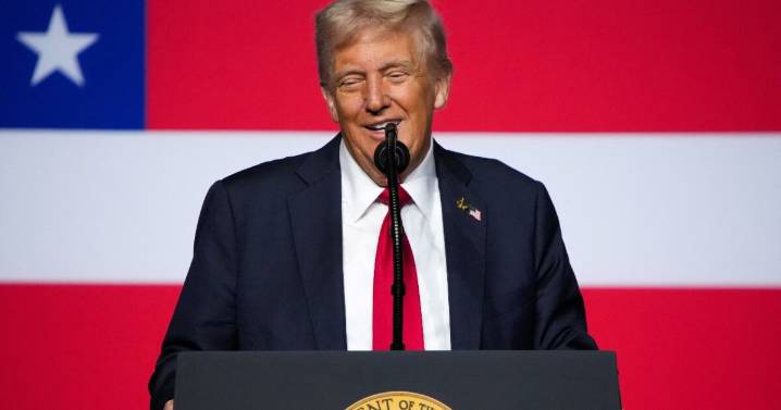 Donald Trump analiza atacar a narcos de Venezuela por tierra