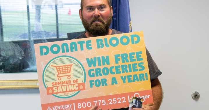 Lucky Kentucky man surprised with a year of free groceries for donating blood