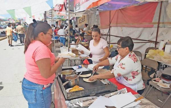 Invita Seminario a disfrutar de kermés y carrera