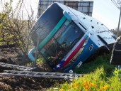 Accidente carretero en O’Higgins: bus con pasajeros vuelca y deja a casi 30 personas heridas