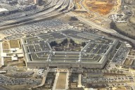 Trump cambia nombre del Pentágono a Departamento de Guerra