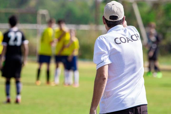 Dear Annie: Mom employs ‘power of pause’ to help sports coach dad control emotions after games