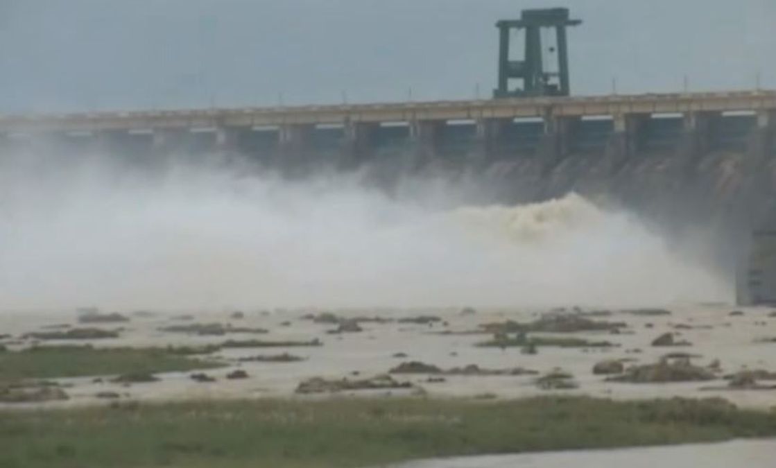 Flood threat looms as Hirakud Dam releases excess water amid heavy rain in Odisha