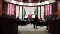 Diputados reciben nueva propuesta para reducir jornada laboral, contempla prima sabatina