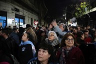 El peronismo aplasta al partido de Milei en elecciones provinciales en Buenos Aires