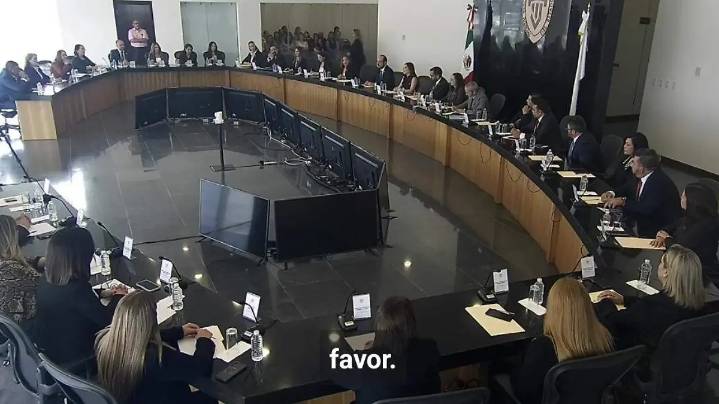 Celebra TSJ su primera sesión oficial en el noveno piso de la sede del Poder Judicial