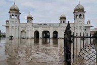 Sikh leaders urge India to lift ban on pilgrims traveling to Pakistan shrine
