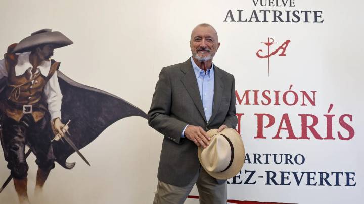 Reverte recupera a uno de sus personajes: "Escribiendo Alatriste me reconcilio con España"