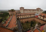 Muere un figurante tras un accidente en el rodaje de la película de Los Javis en Comillas