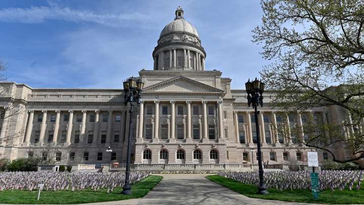Lawsuit dismissed in funding dispute over kinship caregiver law in Kentucky
