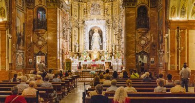 La restauración de una imagen religiosa enciende un escándalo en Sevilla