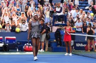 Venus Williams advances to US Open quarterfinals in doubles competition