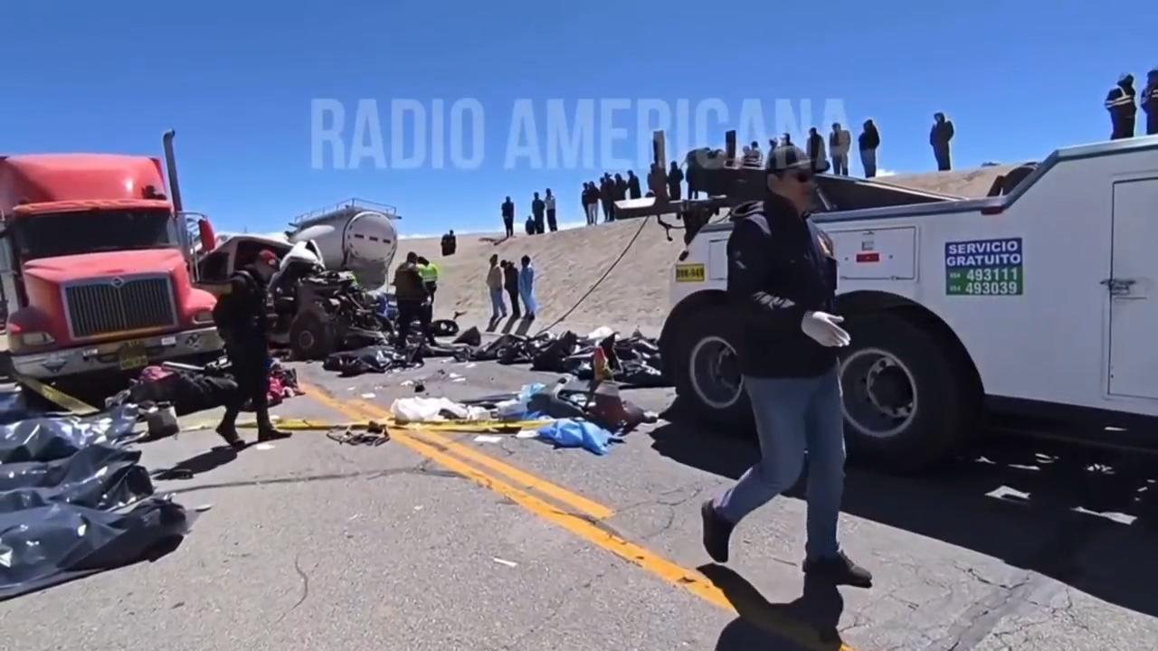 Bus crash in Peru kills at least 14 people