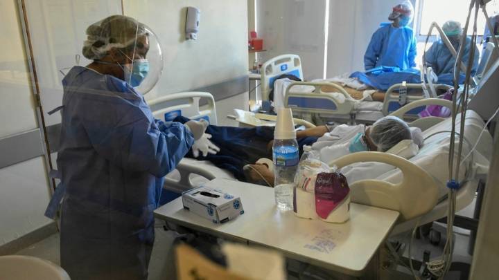 Camas de terapia fuera de servicio por falta de personal