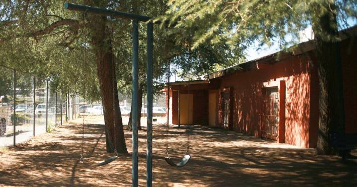 Arizona schools unconstitutionally underfunded, judge says