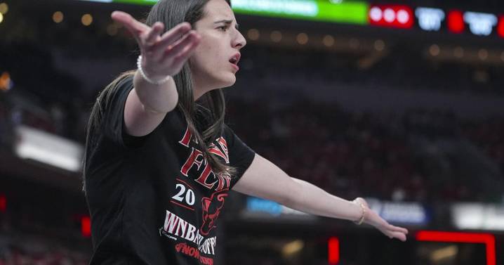 Caitlin Clark says she was fined $200 for social media post about referees