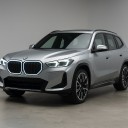 BMW se viste de tecnológico para desafiar a Elon Musk