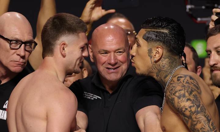 Canelo vs Crawford undercard and running order: Who is fighting and what time does it start?