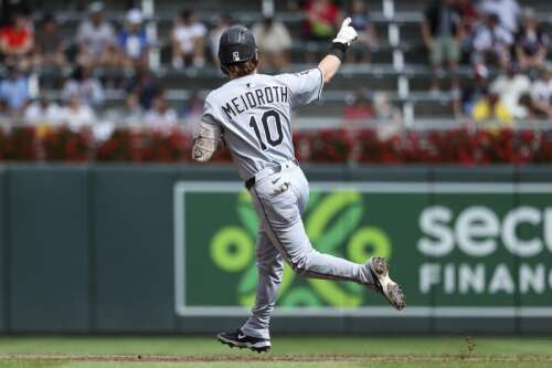 Montgomery, Meidroth HRs, Baldwin, Tauchman RBI doubles lead White Sox past Twins 6