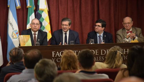 Presentaron un nuevo libro sobre la historia territorial de Corrientes