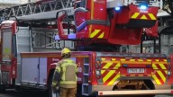 “La rapidez y profesionalidad de los Bomberos” evitó que el incendio que arrasó una empresa se propagase a otras naves de un polígono en Lugo