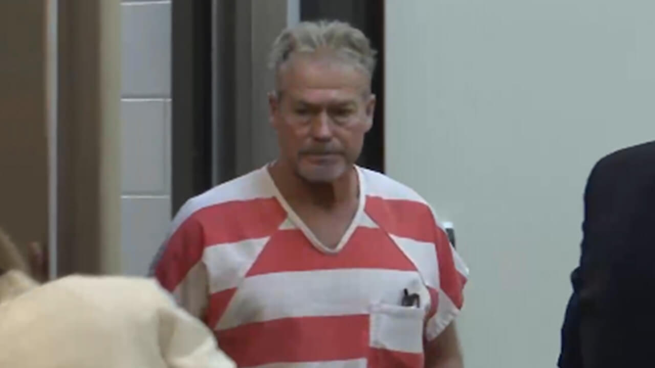 Barry Morphew, facing murder charge, leaves jail after posting $3 million bond