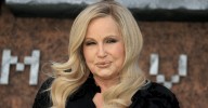 Jennifer Coolidge Slammed Over Bizarre and 'Boring' Emmys Bit