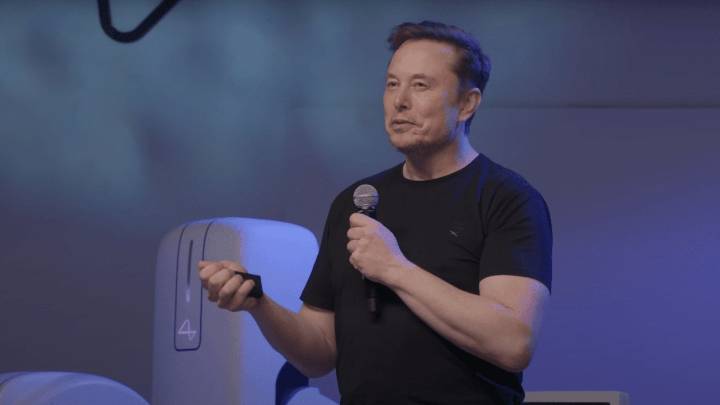 Elon Musk irrumpe en la mayor manifestación ultraderechista de Londres con esta radical petición a los británicos