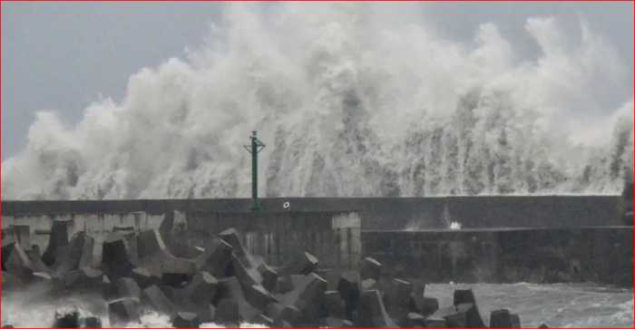 Tifón Ragasa, la mayor tormenta del año, llega a Filipinas