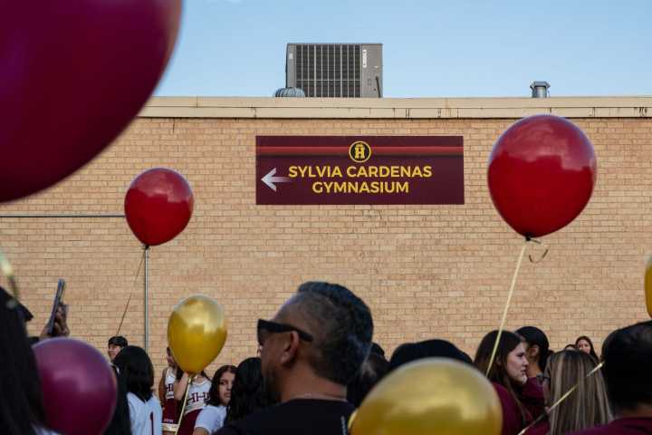 Harlandale names gym in honor of Coach Sylvia Cardenas