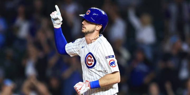 Kyle Tucker exits with injury after hitting home run