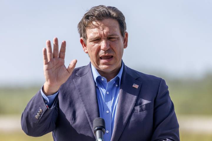 Florida abre el centro de detención migratoria ‘Deportation Depot’ en el norte del estado