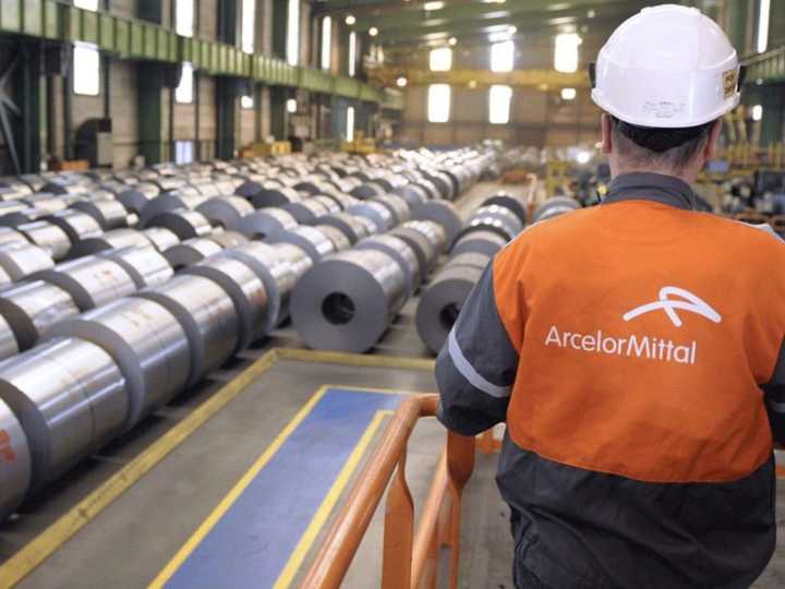 Golpe chino a la industria siderúrgica: Acindar frena una semana la producción