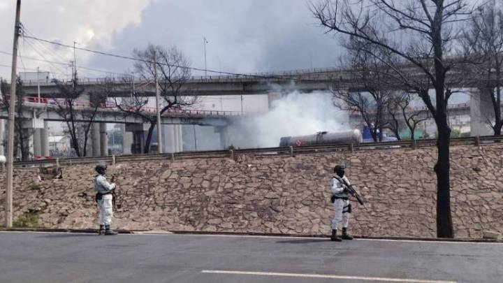 Suman 17 personas muertas por explosión de pipa de gas en Iztapalapa